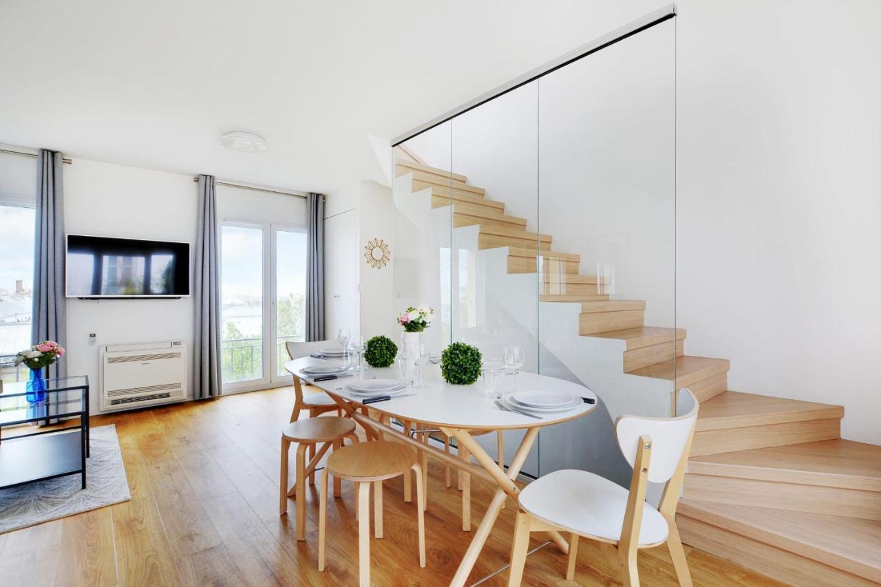 Exceptional Triplex With Terrace - Montmartre Apartamento Paris Exterior foto